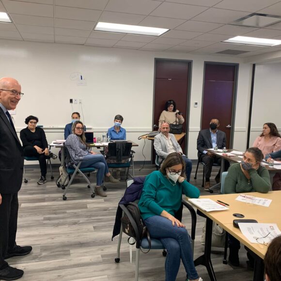 Professional Development for teachers of the Portuguese Language